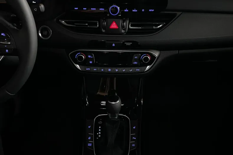 Hyundai i30 din 2025 cu 1 km - oferta HYU136234 - foto 9