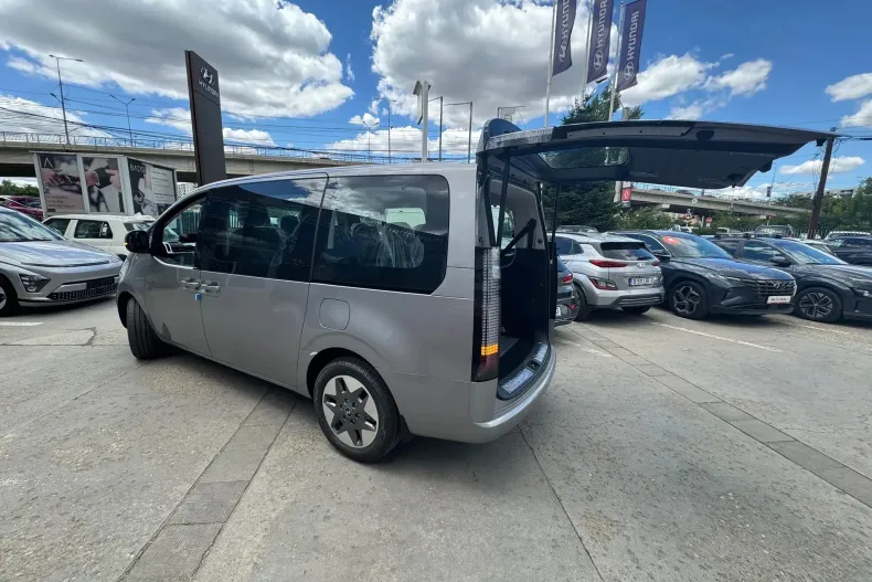 Hyundai STARIA din 2025 cu 1 km - oferta HYU136236 - foto 3