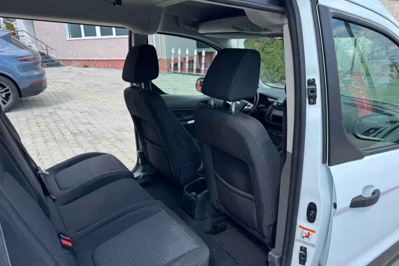 Ford Transit Connect din 2022 cu 92.000 km - oferta FOR136263 - foto 8