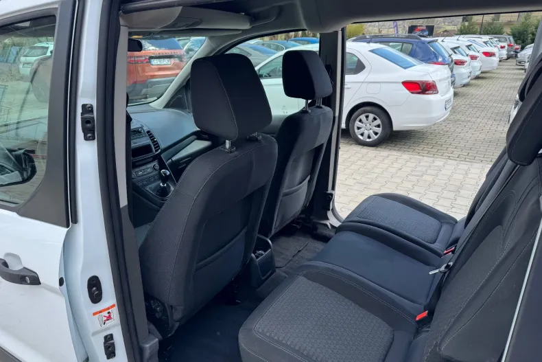 Ford Transit Connect din 2022 cu 92.000 km - oferta FOR136263 - foto 9