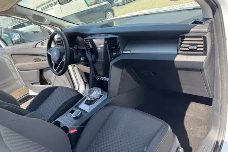 Volkswagen Amarok din 2025 cu 1 km - oferta VOL136273 - foto 7