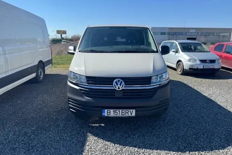 Volkswagen Transporter din 2023 cu 48.000 km - oferta VOL136274 - foto 2