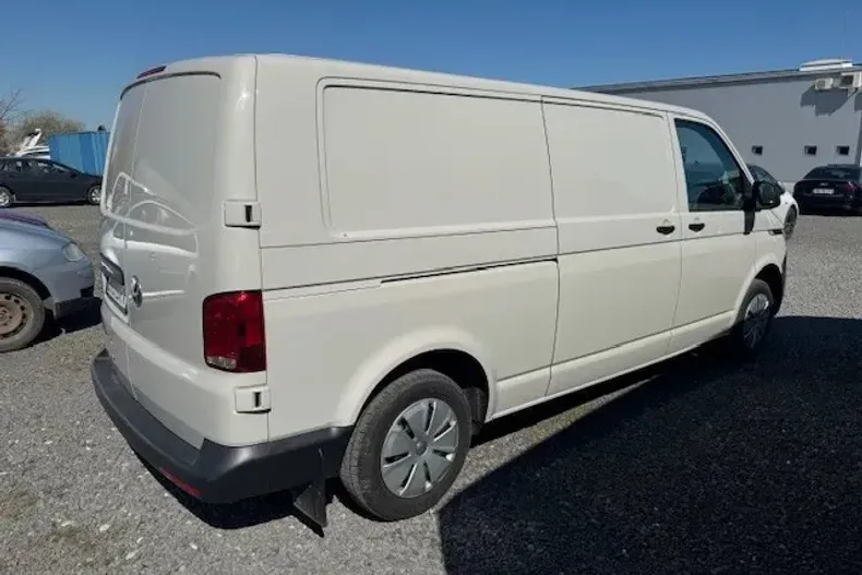 Volkswagen Transporter din 2023 cu 48.000 km - oferta VOL136274 - foto 6