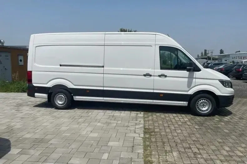 Volkswagen Crafter din 2024 cu 1 km - oferta VOL136280 - foto 2