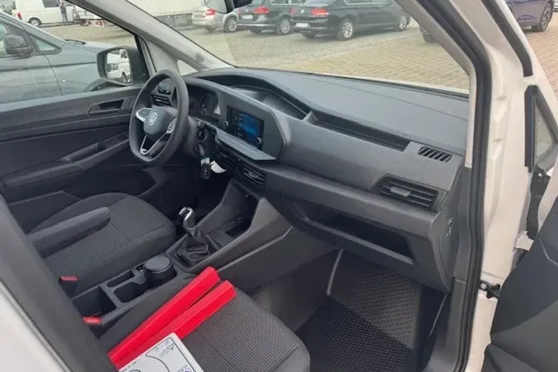 Volkswagen Caddy din 2024 cu 3 km - oferta VOL136281 - foto 6