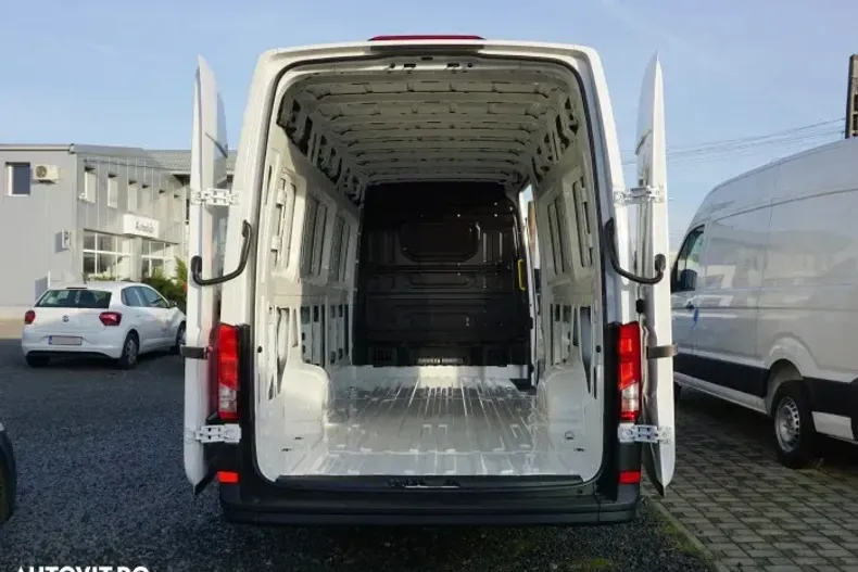 Volkswagen Crafter din 2023 cu 2 km - oferta VOL136282 - foto 7