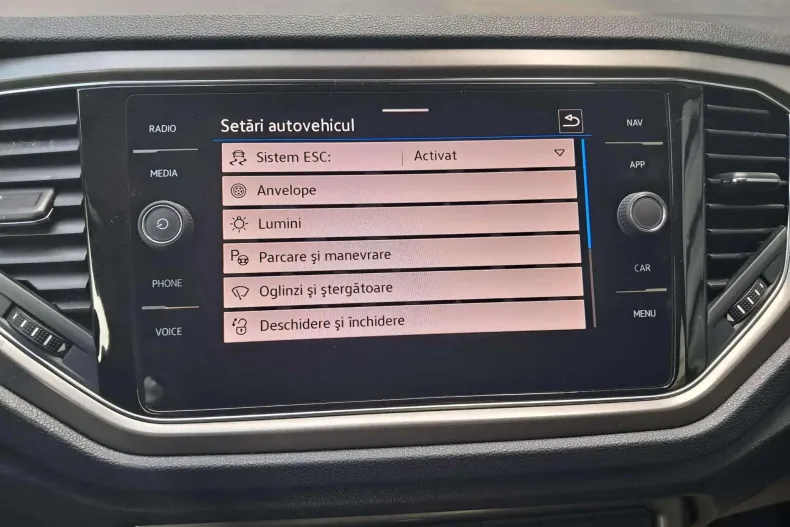 Volkswagen T-Roc din 2021 cu 140.208 km - oferta VOL136298 - foto 13