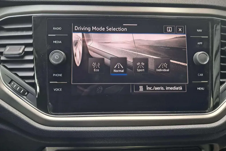 Volkswagen T-Roc din 2021 cu 140.208 km - oferta VOL136298 - foto 17