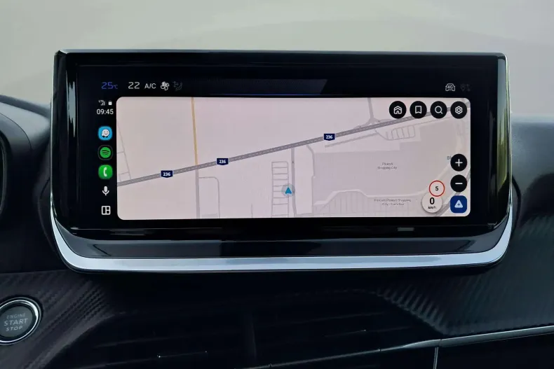 Peugeot 208 din 2025 cu 6.967 km - oferta PEU136299 - foto 11