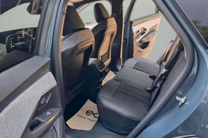 Peugeot 3008 din 2025 cu 5 km - oferta PEU136300 - foto 7