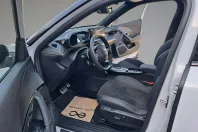 Peugeot 2008 din 2025 cu 2.493 km - oferta PEU136308 - foto 13