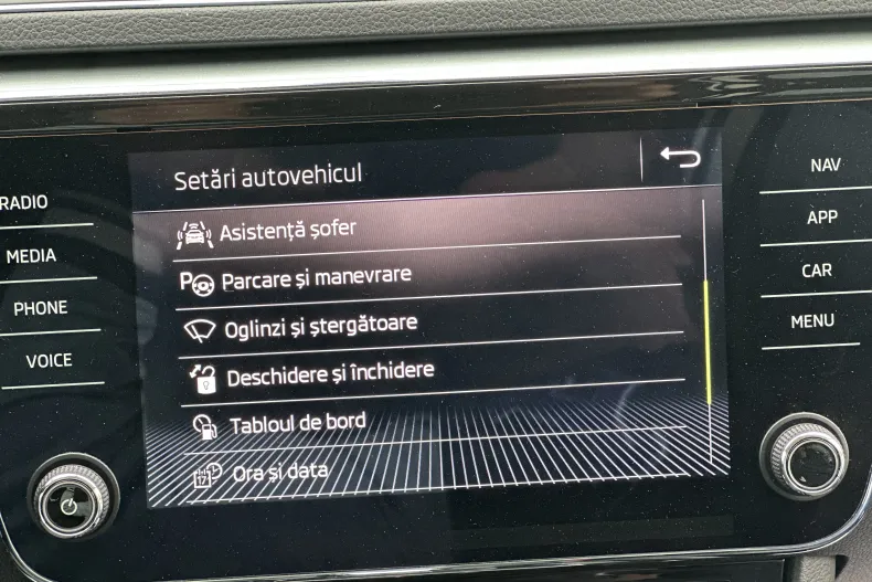Skoda Superb din 2019 cu 169.000 km - oferta SKO136313 - foto 17