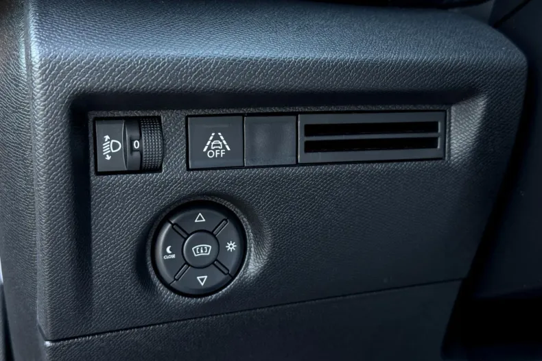 Citroën C4 din 2021 cu 94.746 km - oferta CIT136322 - foto 16