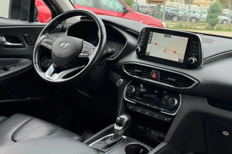 Hyundai SANTA FE din 2019 cu 155.446 km - oferta HYU136323 - foto 6