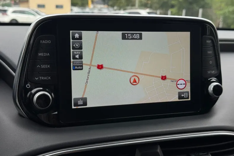 Hyundai SANTA FE din 2019 cu 155.446 km - oferta HYU136323 - foto 9