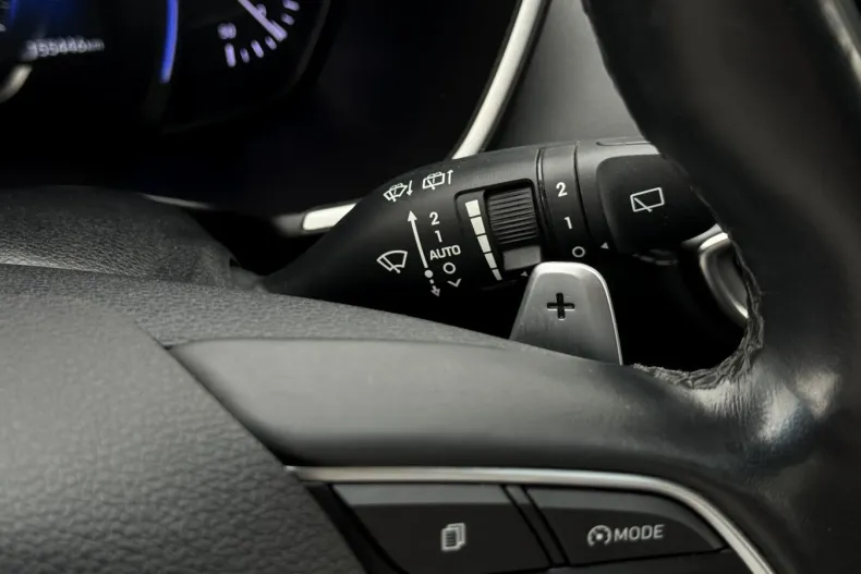 Hyundai SANTA FE din 2019 cu 155.446 km - oferta HYU136323 - foto 32