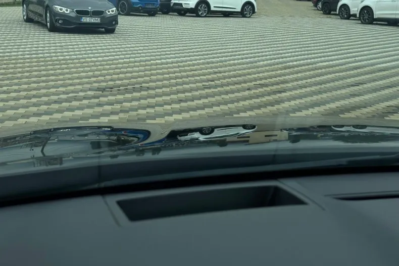 Hyundai SANTA FE din 2019 cu 155.446 km - oferta HYU136323 - foto 34