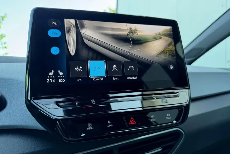 Volkswagen ID.3 din 2023 cu 47.125 km - oferta VOL136334 - foto 17