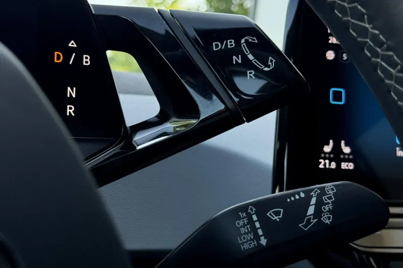 Volkswagen ID.3 din 2023 cu 47.125 km - oferta VOL136334 - foto 23