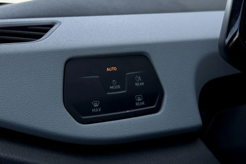 Volkswagen ID.3 din 2023 cu 47.125 km - oferta VOL136334 - foto 24