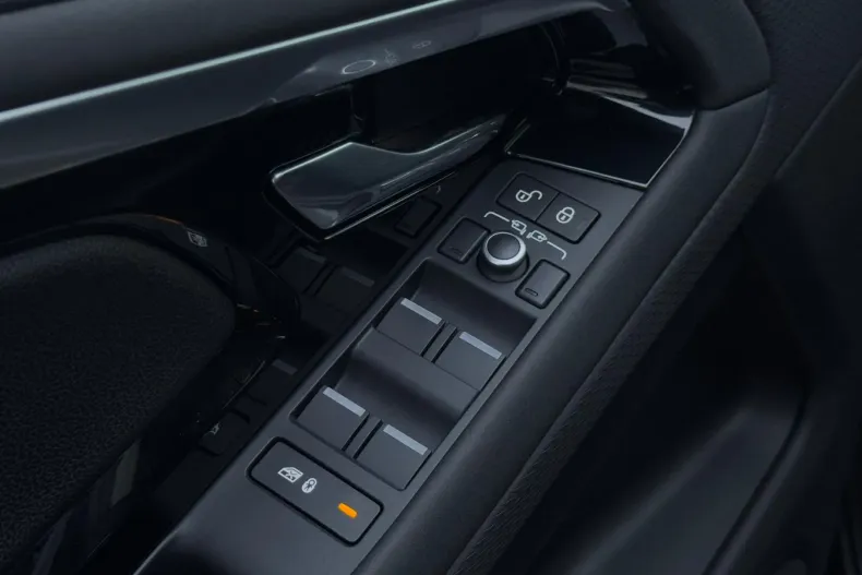 Land Rover Range Rover Evoque din 2020 cu 140.089 km - oferta LAN136338 - foto 31