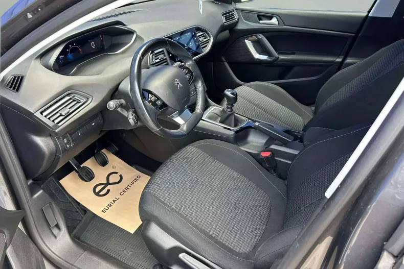 Peugeot 308 din 2020 cu 96.908 km - oferta PEU136345 - foto 9