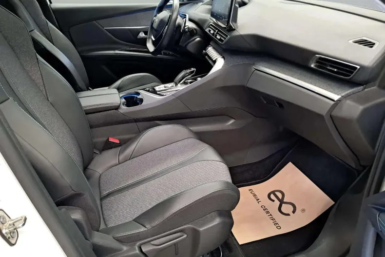 Peugeot 3008 din 2021 cu 80.196 km - oferta PEU136362 - foto 6