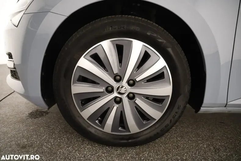 Skoda Superb din 2022 cu 97.417 km - oferta SKO136386 - foto 28