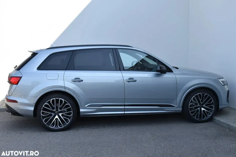 Audi Q7 din 2025 cu 10 km - oferta AUD136408 - foto 4