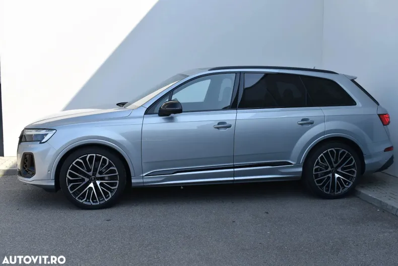 Audi Q7 din 2025 cu 10 km - oferta AUD136408 - foto 8