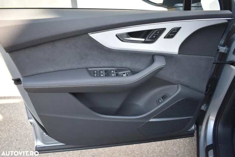 Audi Q7 din 2025 cu 10 km - oferta AUD136408 - foto 9