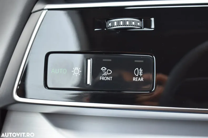 Audi Q7 din 2025 cu 10 km - oferta AUD136408 - foto 14