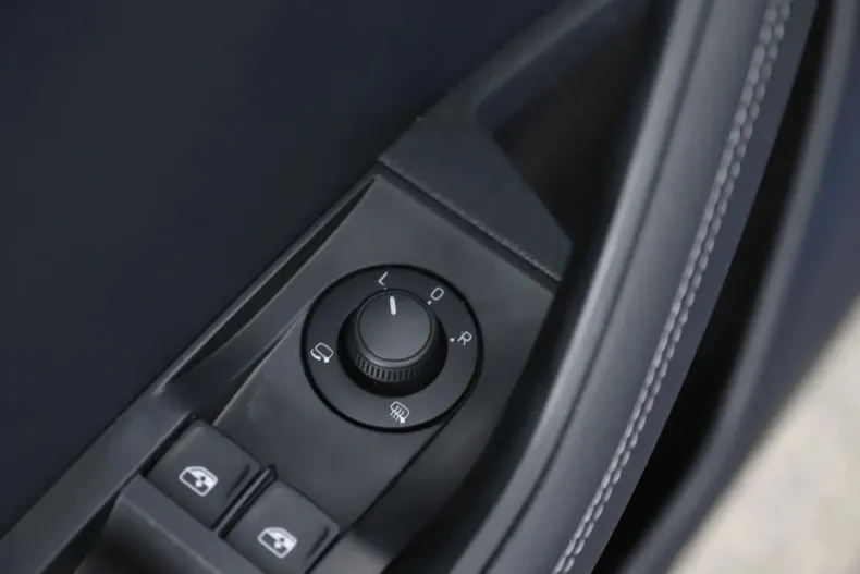 Skoda Superb din 2022 cu 56.470 km - oferta SKO136414 - foto 18