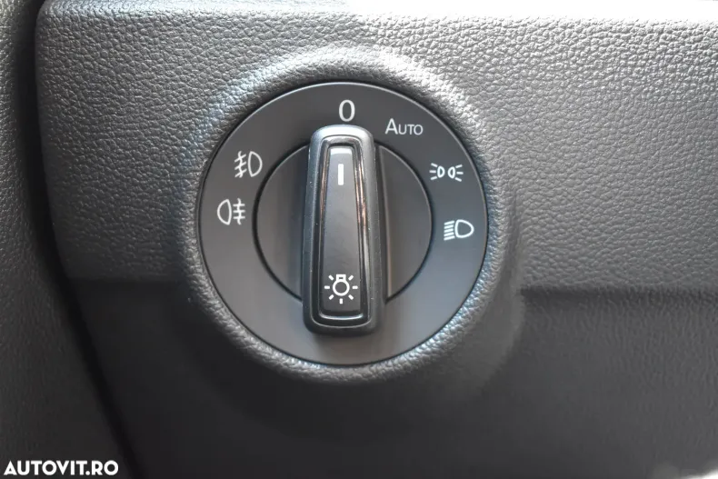 Volkswagen T-Roc din 2019 cu 66.706 km - oferta VOL136417 - foto 13