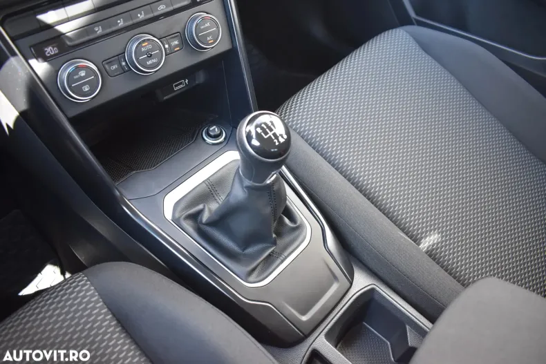 Volkswagen T-Roc din 2019 cu 66.706 km - oferta VOL136417 - foto 18