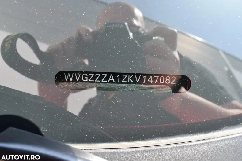 Volkswagen T-Roc din 2019 cu 66.706 km - oferta VOL136417 - foto 24