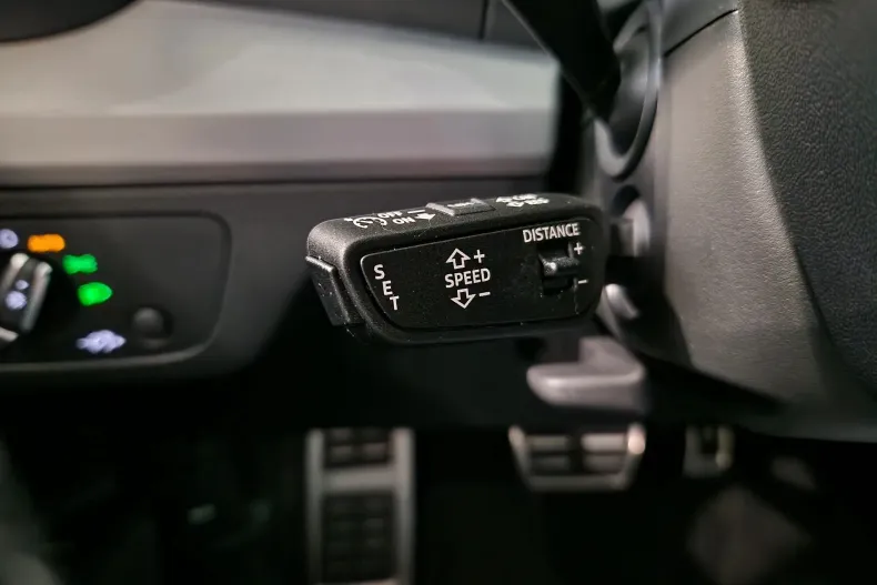 Audi Q5 din 2021 cu 33.201 km - oferta AUD136418 - foto 18