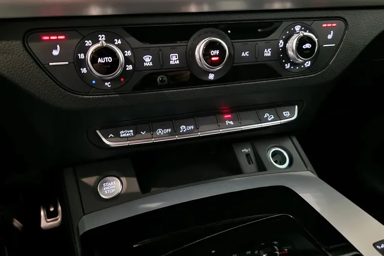 Audi Q5 din 2021 cu 33.201 km - oferta AUD136418 - foto 27