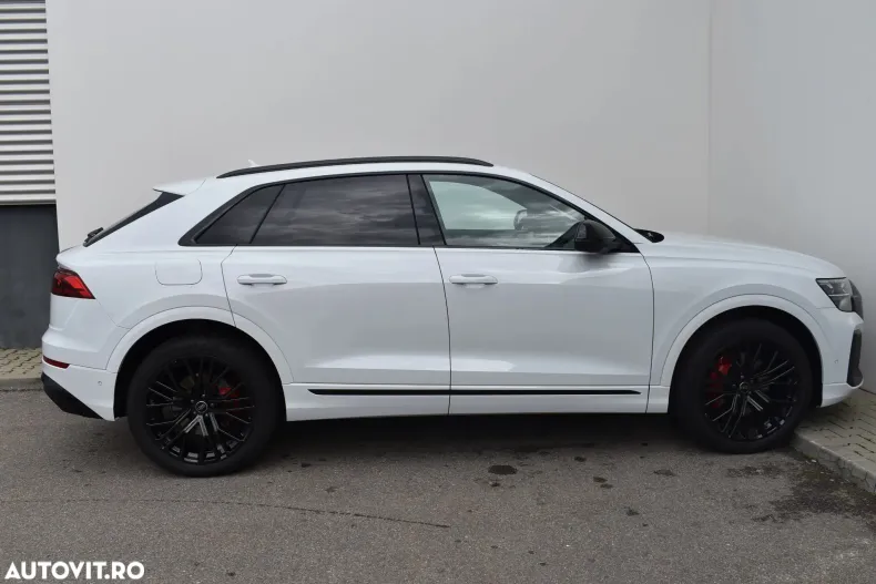 Audi Q8 din 2025 cu 3.000 km - oferta AUD136426 - foto 4