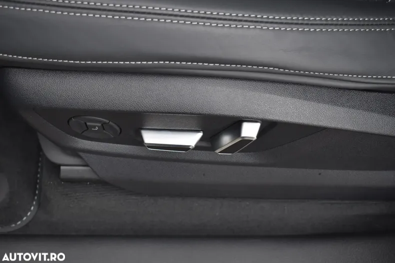Audi Q8 din 2025 cu 3.000 km - oferta AUD136426 - foto 13