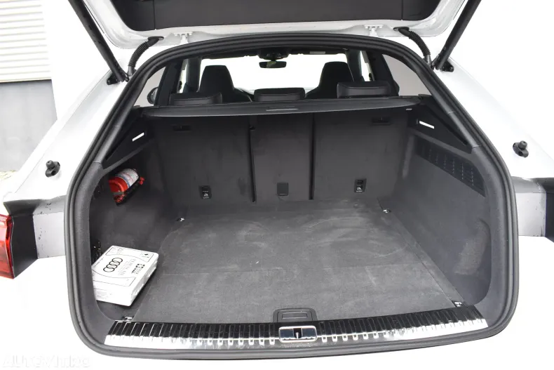 Audi Q8 din 2025 cu 3.000 km - oferta AUD136426 - foto 31