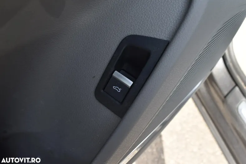 Audi Q7 din 2021 cu 70.625 km - oferta AUD136428 - foto 11