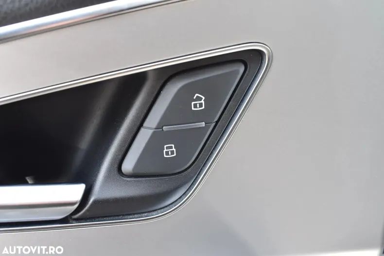 Audi Q7 din 2021 cu 70.625 km - oferta AUD136428 - foto 12