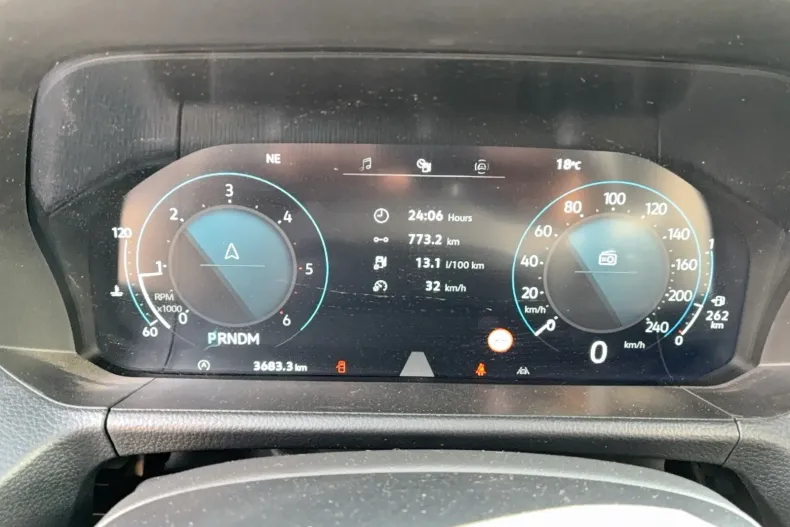 Volkswagen Amarok din 2025 cu 4.200 km - oferta VOL136441 - foto 17