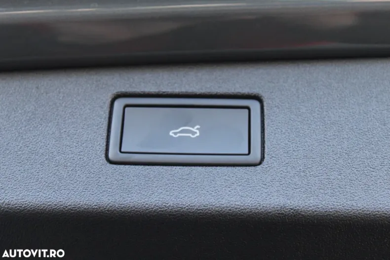 Volkswagen Tiguan din 2025 cu 7.300 km - oferta VOL136444 - foto 9