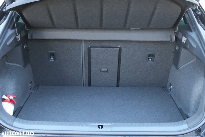 Cupra Formentor din 2025 cu 4.600 km - oferta CUP136445 - foto 11