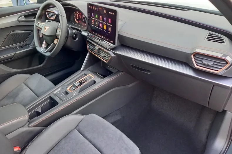 Cupra Formentor din 2025 cu 8.500 km - oferta CUP136446 - foto 8