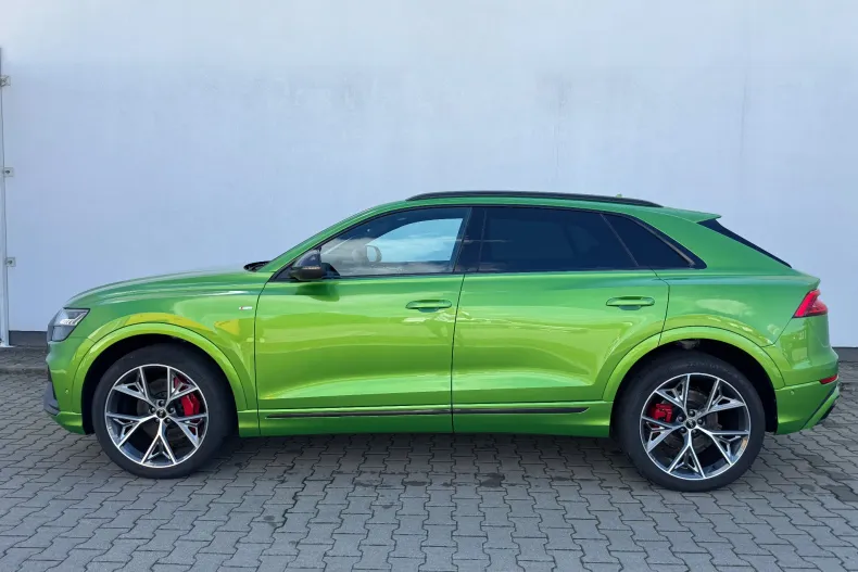 Audi Q8 din 2023 cu 15.480 km - oferta AUD136449 - foto 3