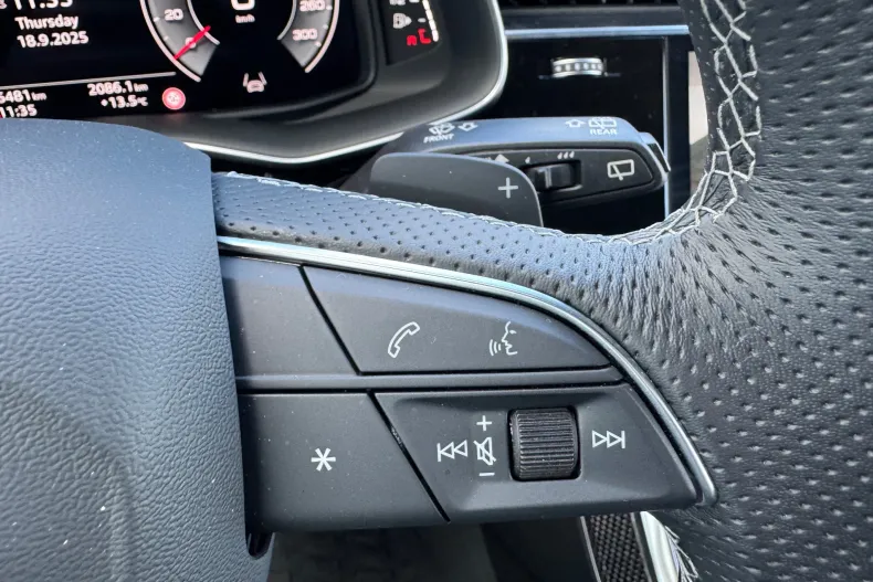 Audi Q8 din 2023 cu 15.480 km - oferta AUD136449 - foto 19