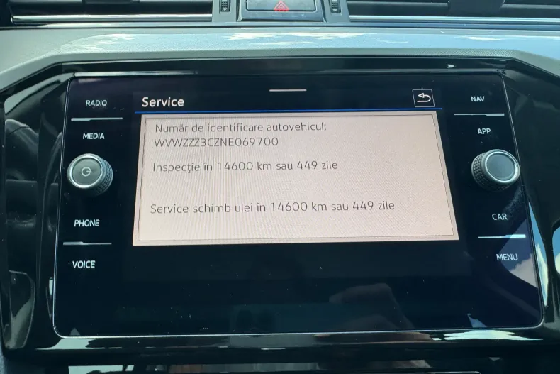 Volkswagen Passat din 2022 cu 164.992 km - oferta VOL136451 - foto 17